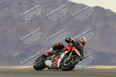 media/Jan-14-2023-SoCal Trackdays (Sat) [[497694156f]]/Turn 9 Set 2 (1130am)/